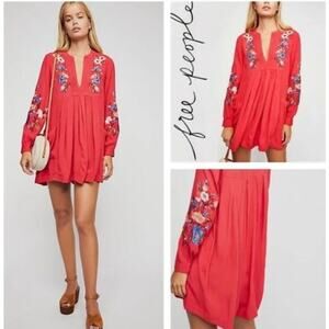 Free People Mia Red Embroidered Peasant Dress M Boho Chic Floral Shift Mini